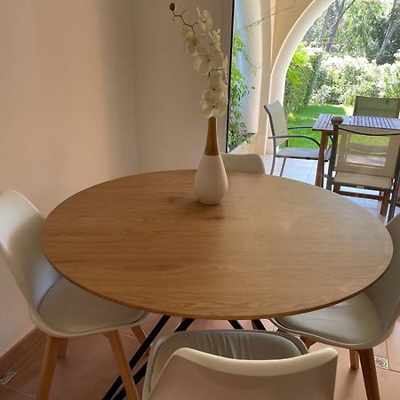 2 Pieces Saint Raphael Renove, Classe 4 Etoiles, 100 M Plages, Piscine, Tennis, Parc, Terrasse, Jardin Privatif מראה חיצוני תמונה