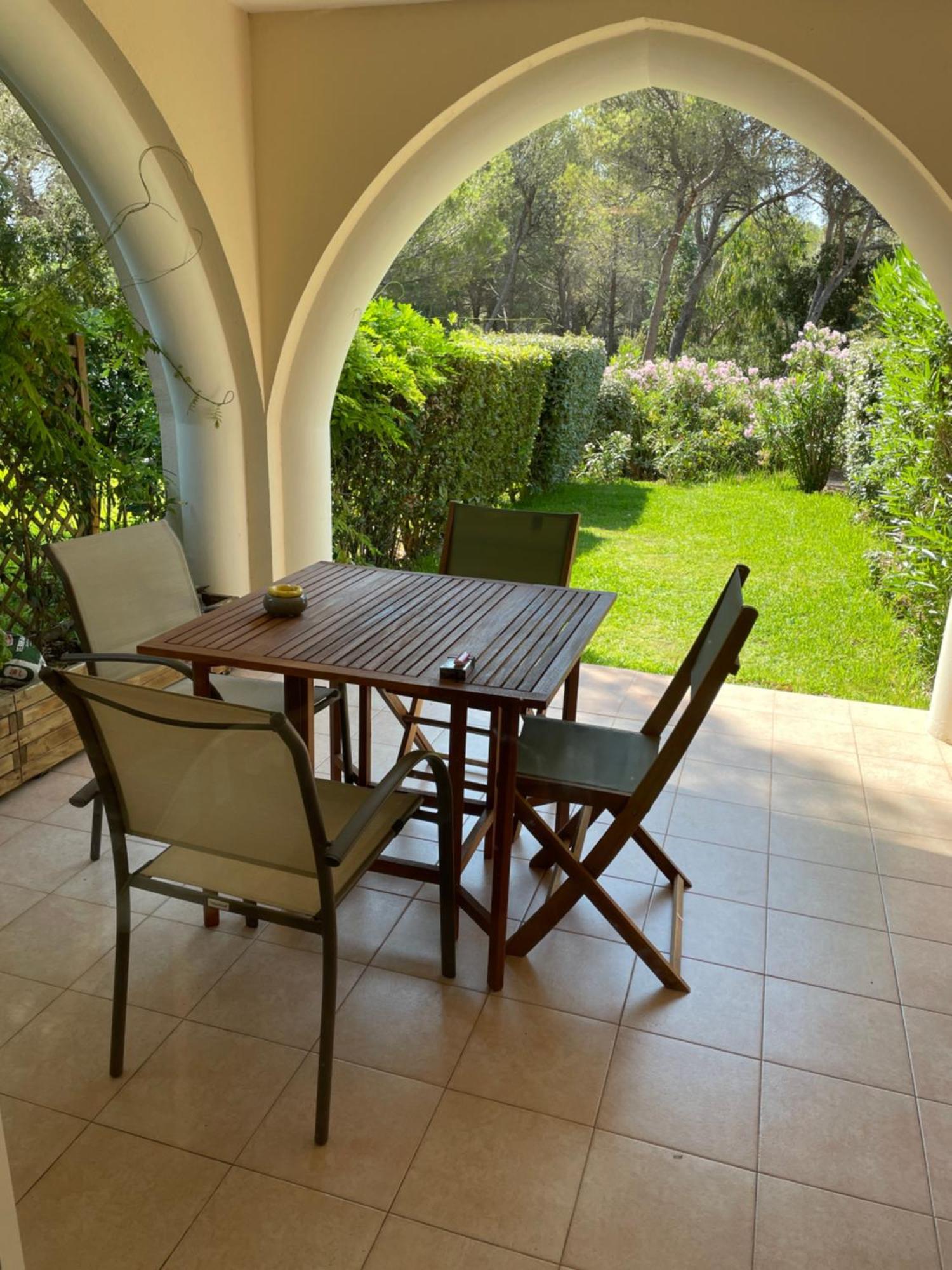 2 Pieces Saint Raphael Renove, Classe 4 Etoiles, 100 M Plages, Piscine, Tennis, Parc, Terrasse, Jardin Privatif מראה חיצוני תמונה