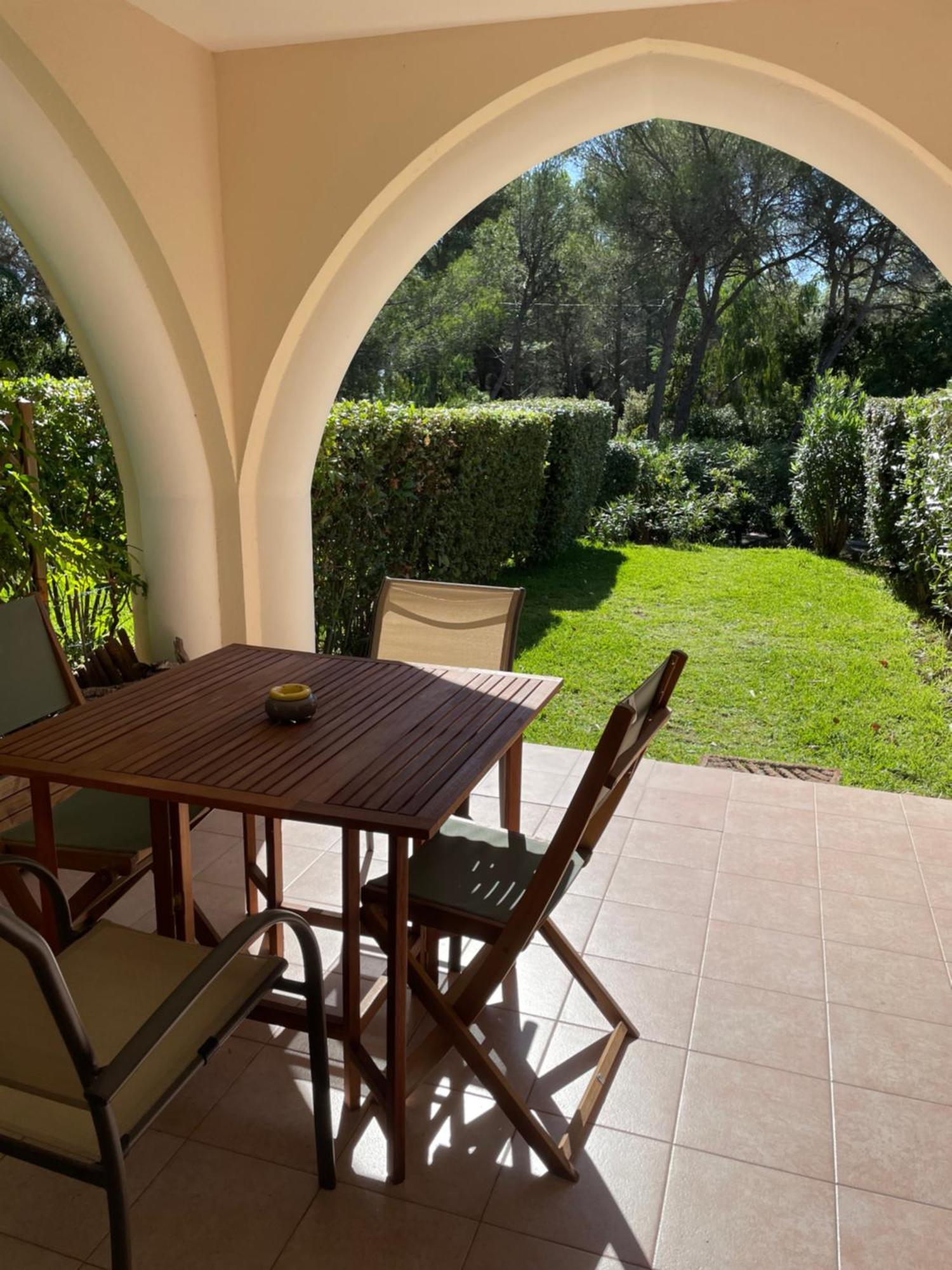 2 Pieces Saint Raphael Renove, Classe 4 Etoiles, 100 M Plages, Piscine, Tennis, Parc, Terrasse, Jardin Privatif מראה חיצוני תמונה