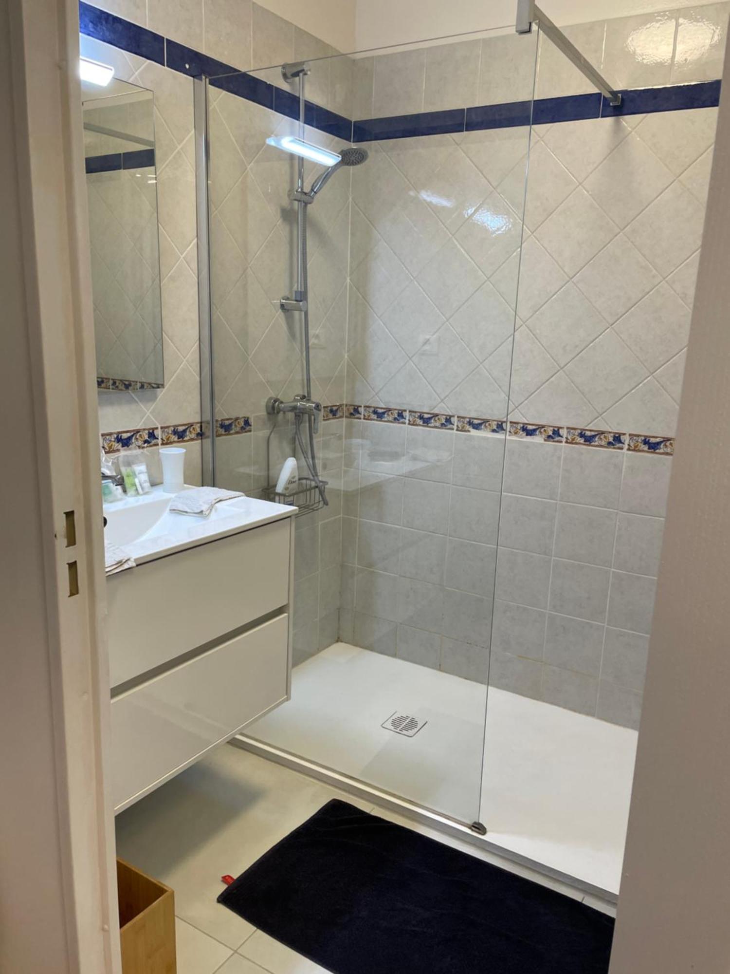 2 Pieces Saint Raphael Renove, Classe 4 Etoiles, 100 M Plages, Piscine, Tennis, Parc, Terrasse, Jardin Privatif מראה חיצוני תמונה